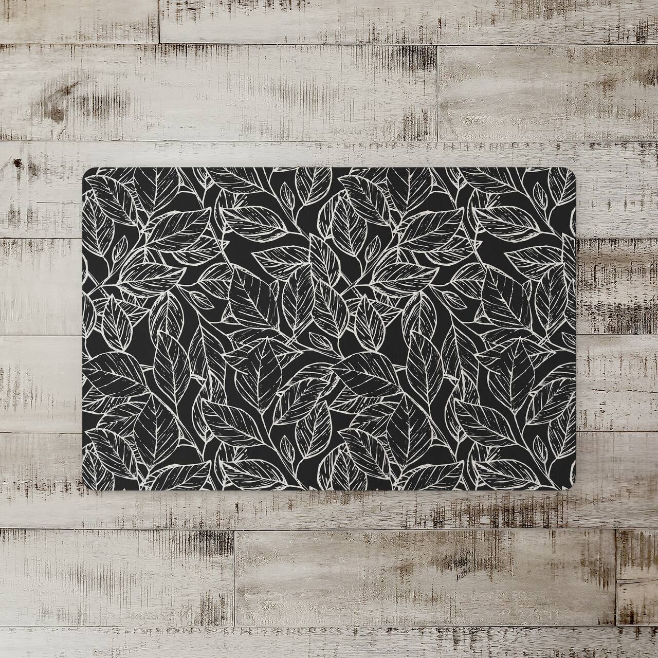 Sketched Leaf Pattern 27" x 18" Floor Mat